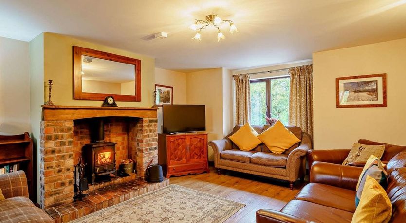 Photo of 5 Bed in Ennerdale Bridge