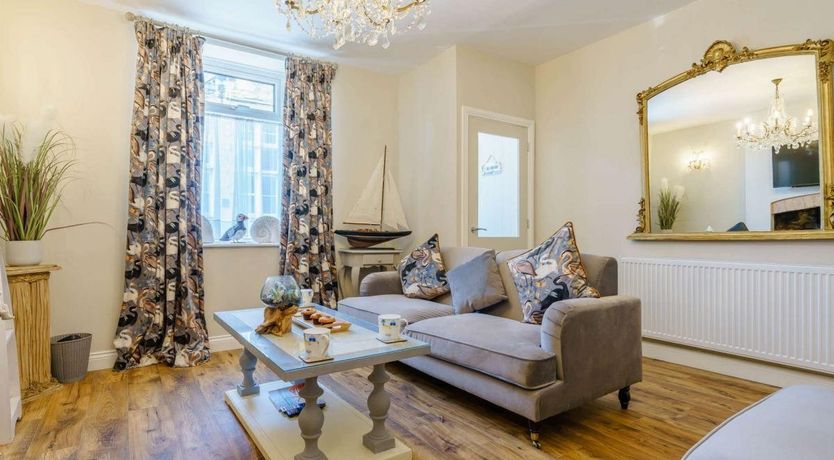 Photo of 3 Bed in Amble