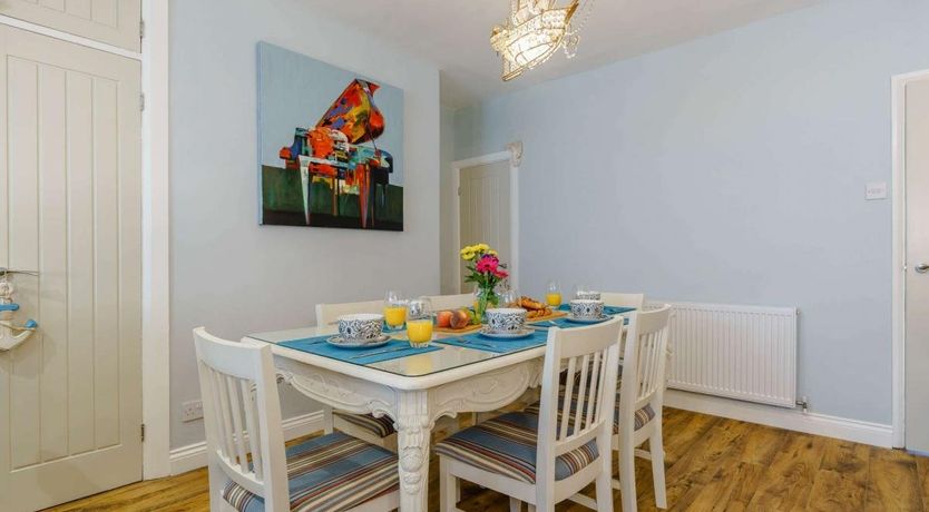 Photo of 3 Bed in Amble