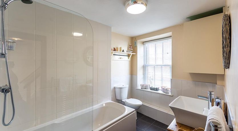 Photo of 3 Bed in Aberdovey