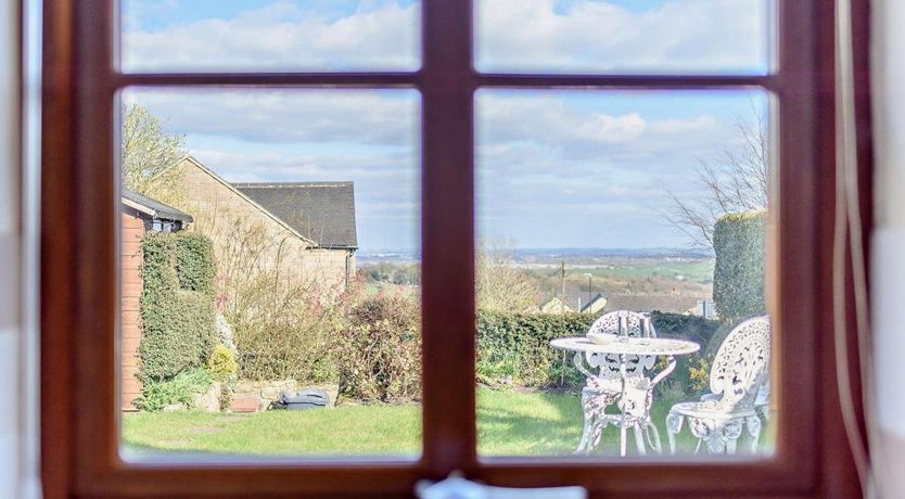 Photo of 2 Bed in Crich