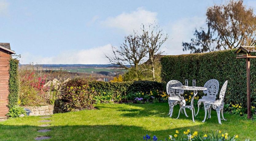 Photo of 2 Bed in Crich