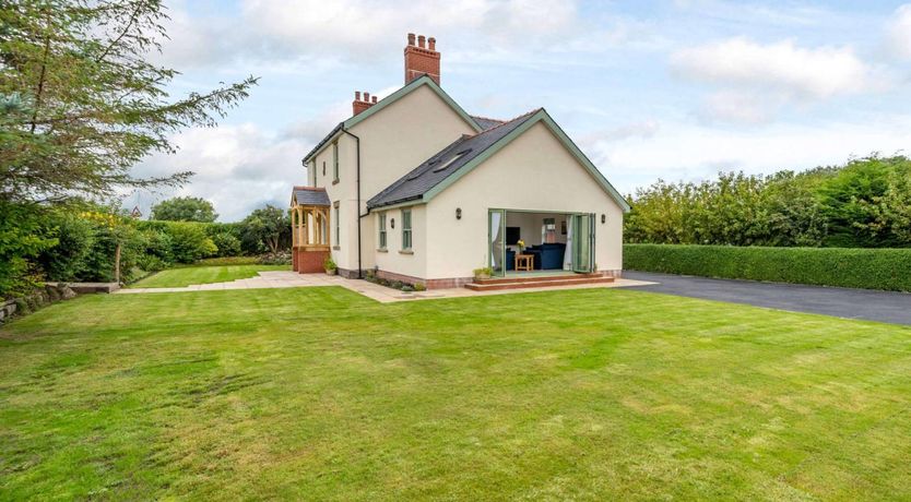Photo of 3 Bed in Poulton-le-fylde