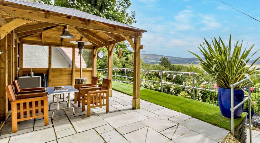 Photo of 3 Bed in Aberdovey