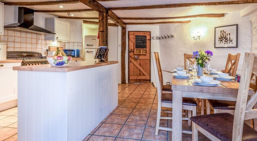 Photo of 3 Bed in Bradiford