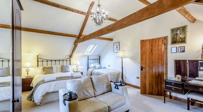 Photo of 1 Bed in Senni