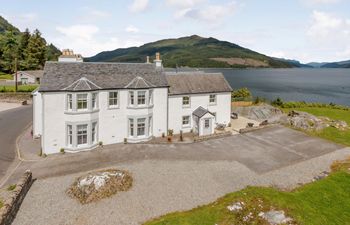 4 Bed in Dunoon Holiday Cottage