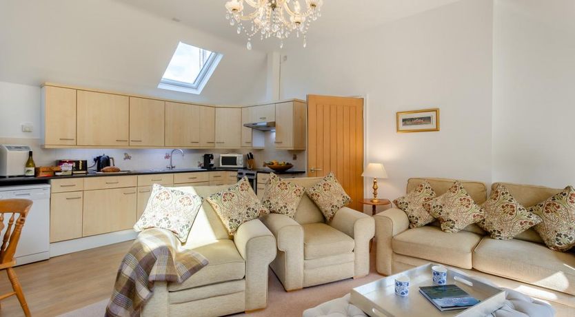 Photo of 2 Bed in Wold Newton