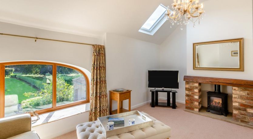 Photo of 2 Bed in Wold Newton