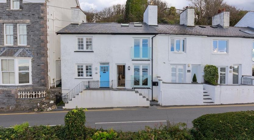 Photo of 2 Bed in Aberdovey