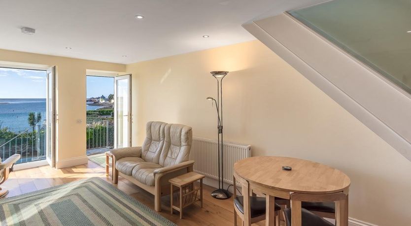 Photo of 2 Bed in Aberdovey