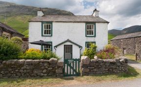 Photo of in Wasdale Head (SZ343)