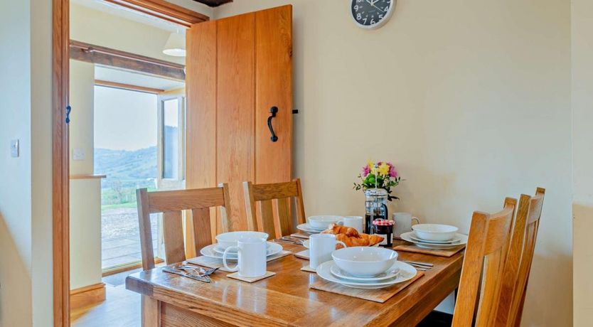 Photo of 2 Bed in Tretower