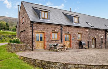 2 Bed in Crickhowell Holiday Cottage