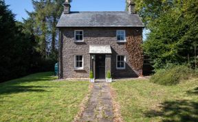 Photo of House in Mid Wales