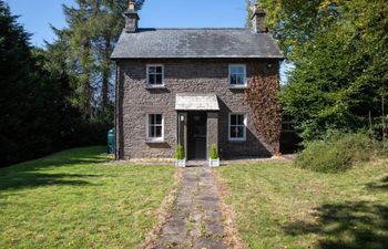 in Llansantffraed (BN427) Holiday Cottage