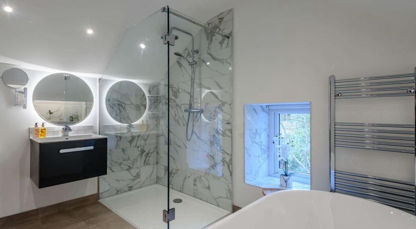 Photo of 1 Bed in St Anns Bethesda