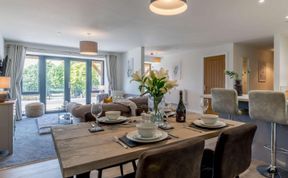 Photo of 2 Bed in Usk-