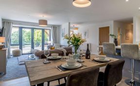 Photo of in Usk  (83993)