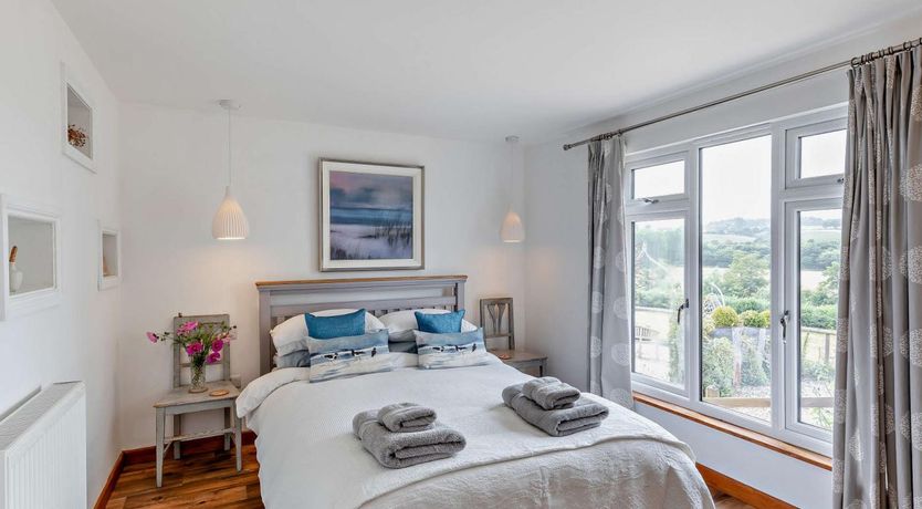 Photo of 2 Bed in Leominster