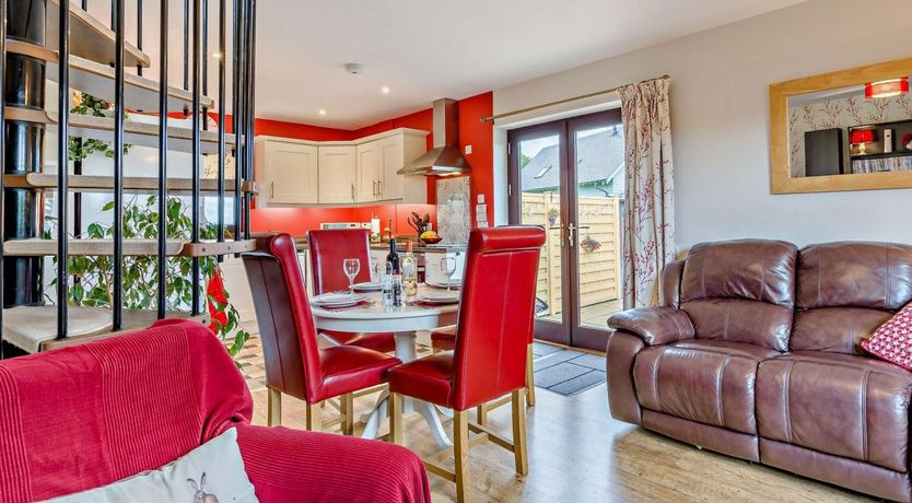 Photo of 2 Bed in Melrose