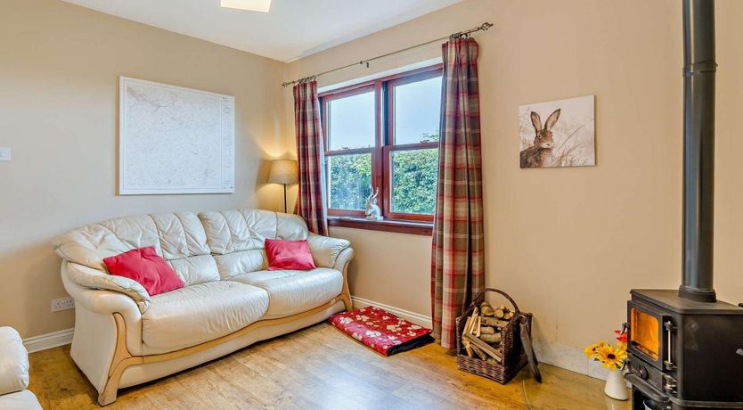 Photo of 2 Bed in Melrose