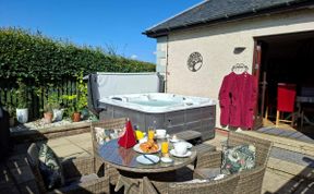 Photo of 2 Bed in Longnewton