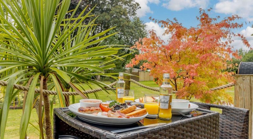 Photo of 1 Bed in South Brent