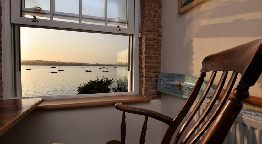 Photo of 1 Bed in Lympstone