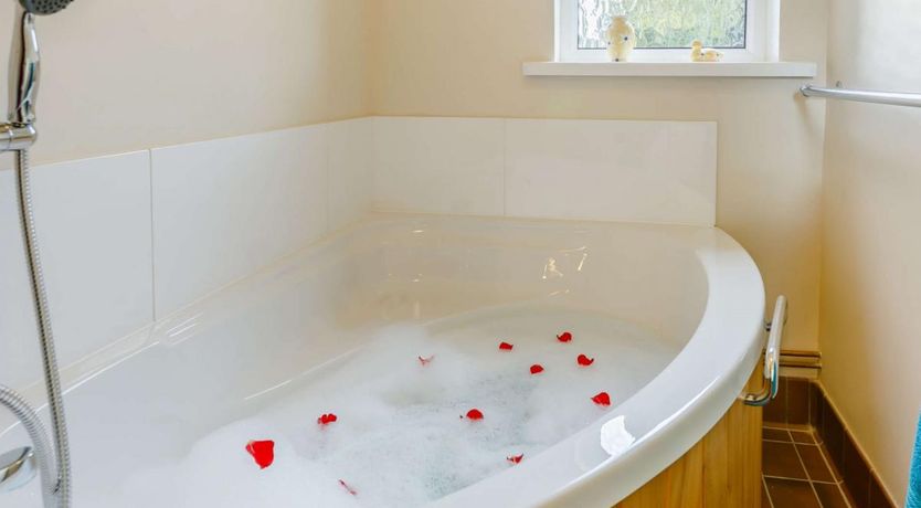 Photo of 1 Bed in Coalway