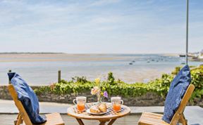 Photo of in Aberdovey (DY011)