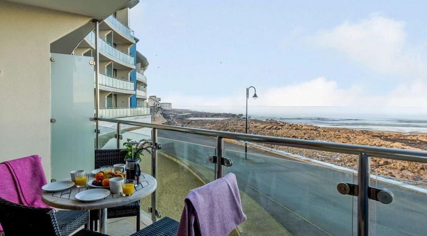 Photo of 2 Bed in Westward Ho
