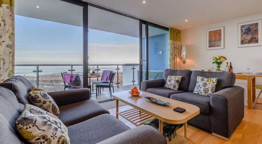 Photo of 2 Bed in Westward Ho