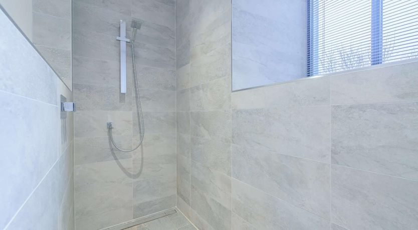 Photo of 4 Bed in Dyffryn Ardudwy