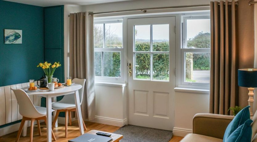 Photo of 1 Bed in St Hilary