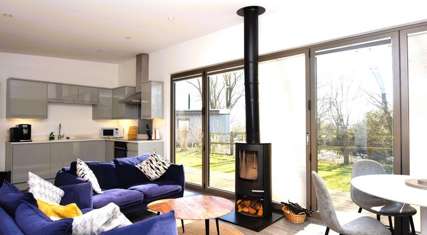 Photo of 2 Bed in East Bergholt