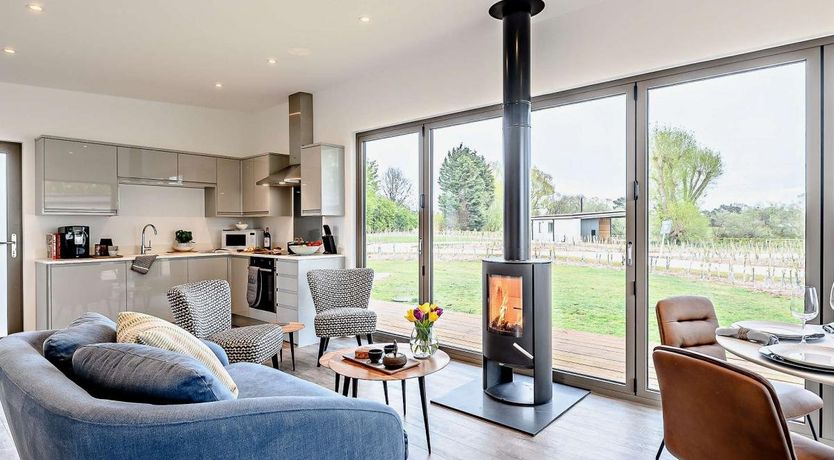 Photo of 2 Bed in East Bergholt