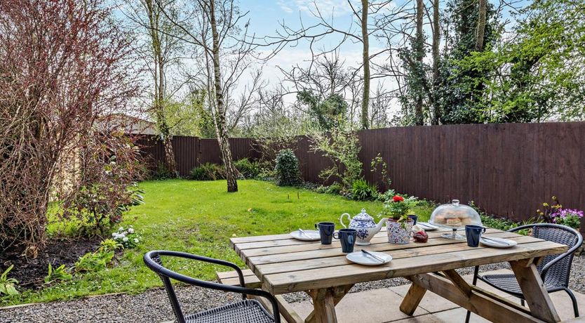 Photo of 1 Bed in Ashcott