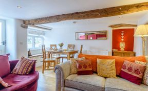 Photo of in Tideswell (81534)