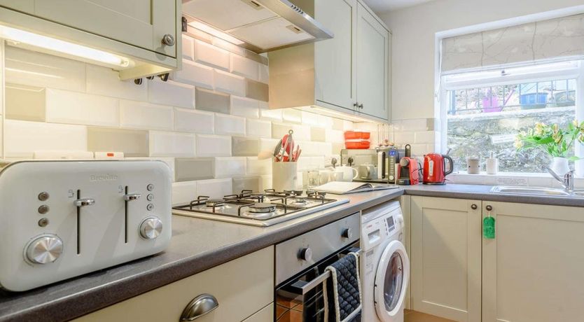 Photo of 2 Bed in Tideswell