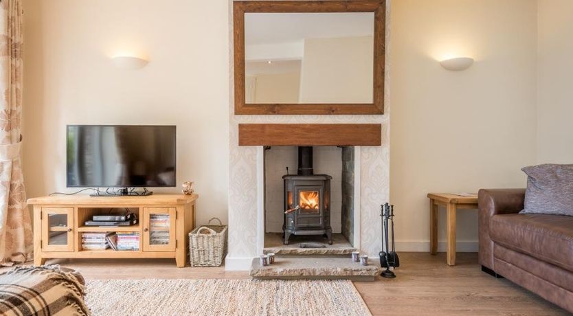 Photo of in Haverthwaite (SZ013)