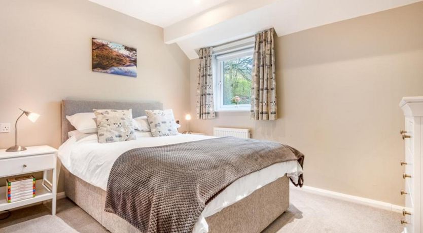 Photo of 4 Bed in Newlands