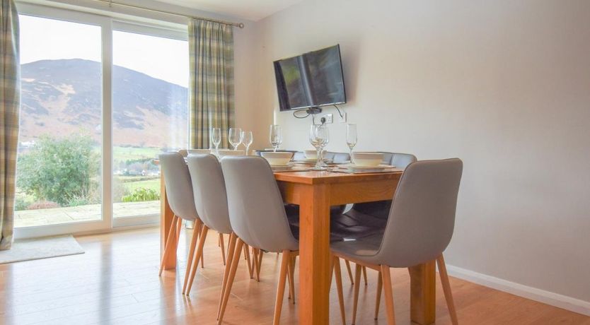 Photo of 4 Bed in Newlands