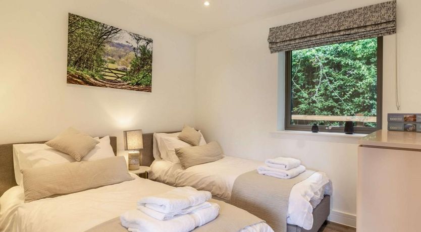 Photo of 2 Bed in East Bergholt