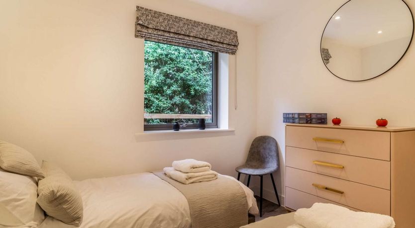 Photo of 2 Bed in East Bergholt