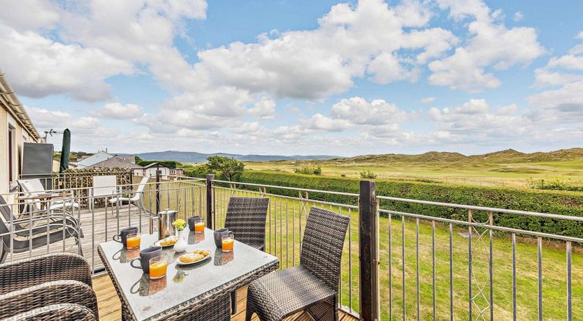 Photo of 3 Bed in Aberdovey