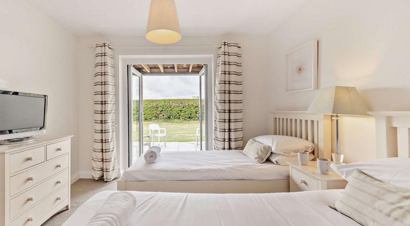 Photo of 3 Bed in Aberdovey