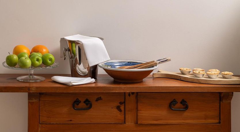 Photo of 3 Bed in Tenby