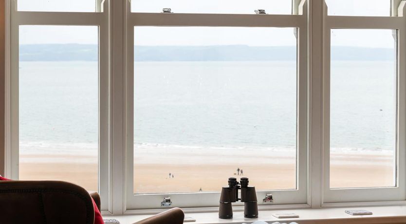 Photo of 3 Bed in Tenby