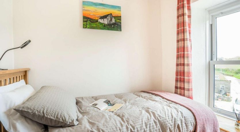 Photo of 4 Bed in Rhoshill